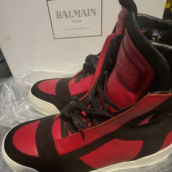 Balmain Black and Red High-Top Sneakers - Picture 5 of 10